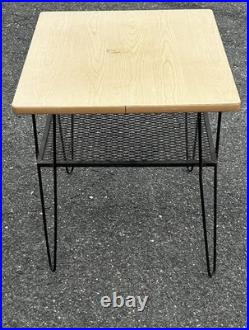 Vintage MCM Mid Century Modern Wrought Iron Hairpin Legs Formica Side Table Rare