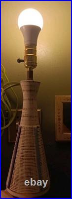 Vintage MCM Mid-century Modern Ceramic Lamp Decor Rare Retro Design Works Neat