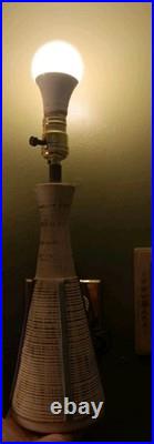 Vintage MCM Mid-century Modern Ceramic Lamp Decor Rare Retro Design Works Neat