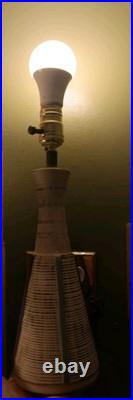 Vintage MCM Mid-century Modern Ceramic Lamp Decor Rare Retro Design Works Neat