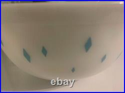 Vintage Promo Rare Pyrex Mixing Bowl Blue Aqua Turquoise Diamond Pattern