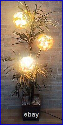 Vintage RARE! Mid-century Modern Chunky Lucite 3-way Palm Tree TIKI Lamp