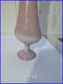 Vintage Rare Color Lilac L. E Smith Glass Swung Vase Mid Century Modern MCM Retro