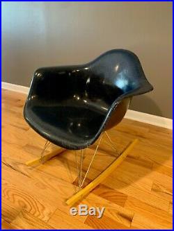 Vintage Restored Eames For Herman Miller Fiberglass Rocking Chair Rare Navy Blue